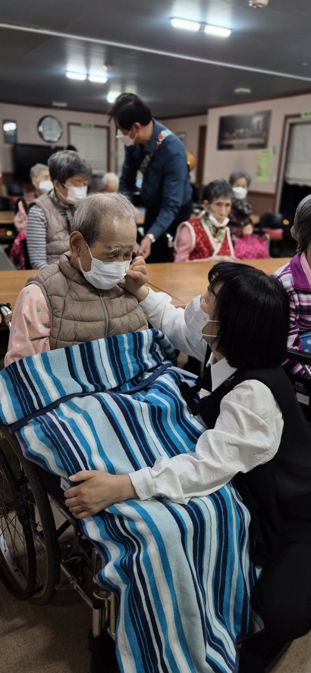 감사와찬양교회_사진_20251111_7.jpg