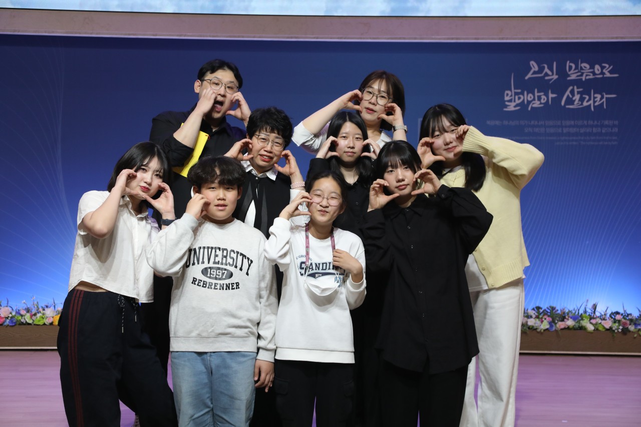 감사와찬양교회-2026. 4월5일 부활의밤-77164468318.jpg
