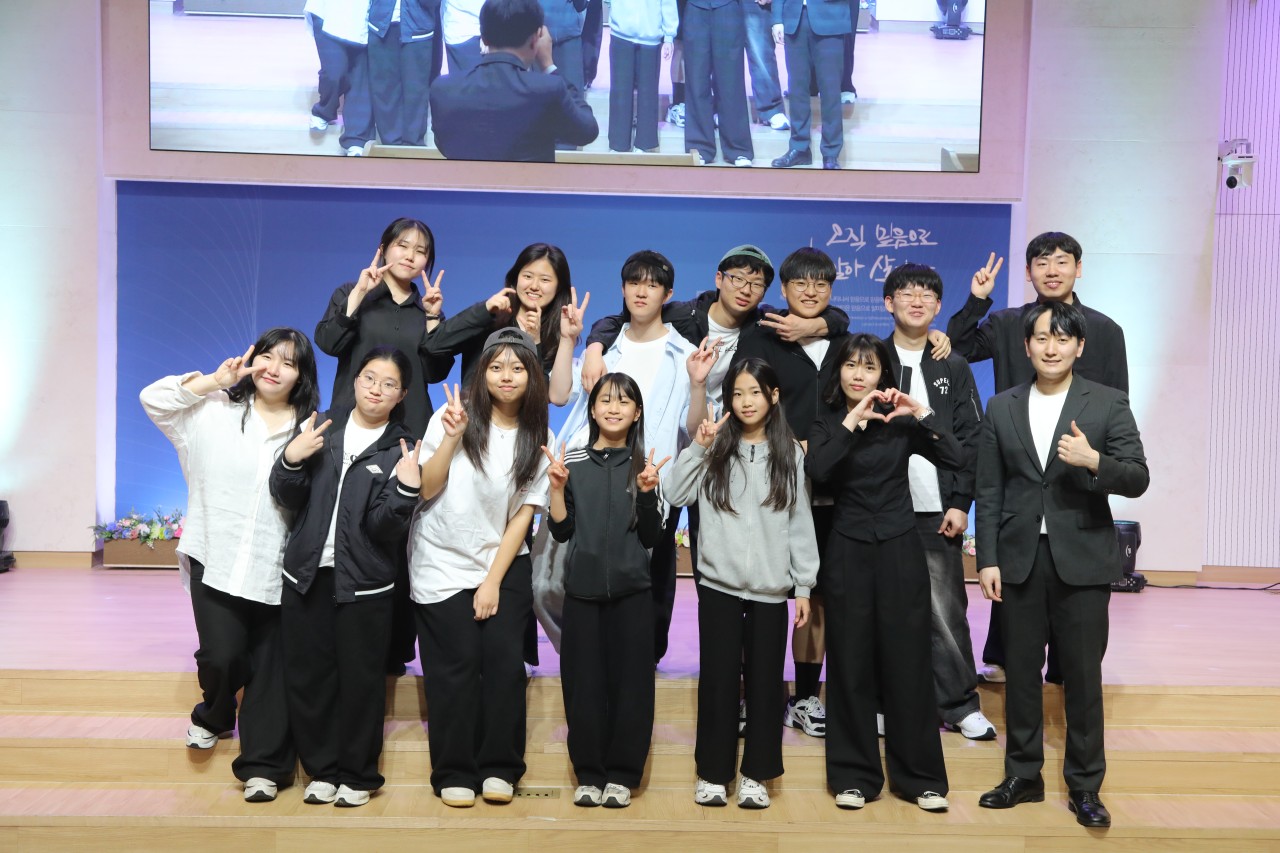 감사와찬양교회-2026. 4월5일 부활의밤-77164468322.jpg