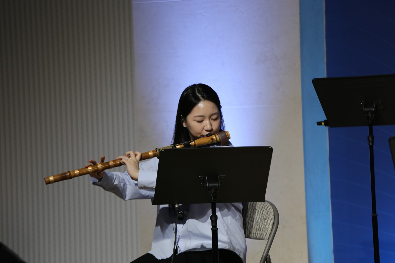 감사와찬양교회-2025 들리오워십-68907617365.jpg