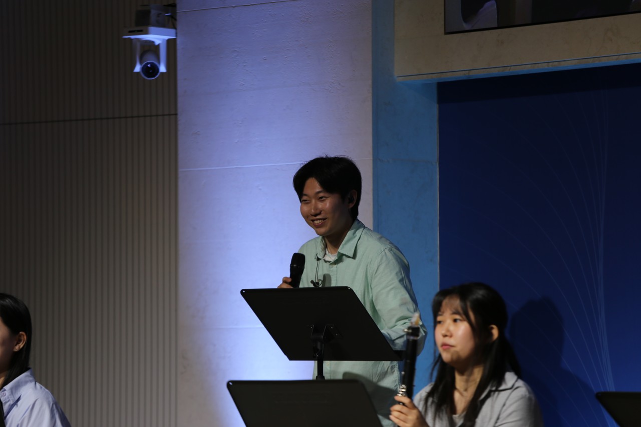 감사와찬양교회-2025 들리오워십-68907617367.jpg