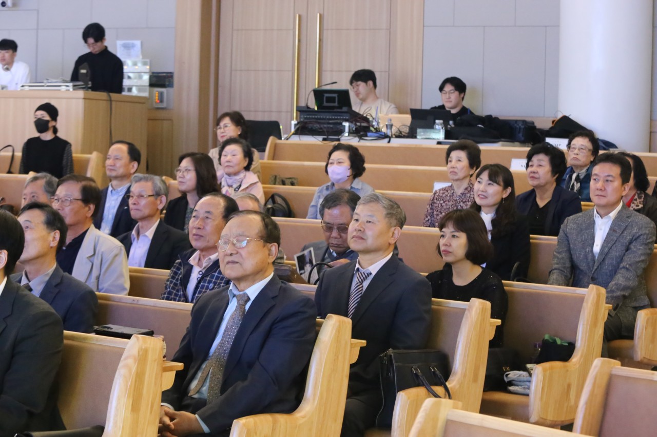 감사와찬양교회-2025 들리오워십-68907617432.jpg