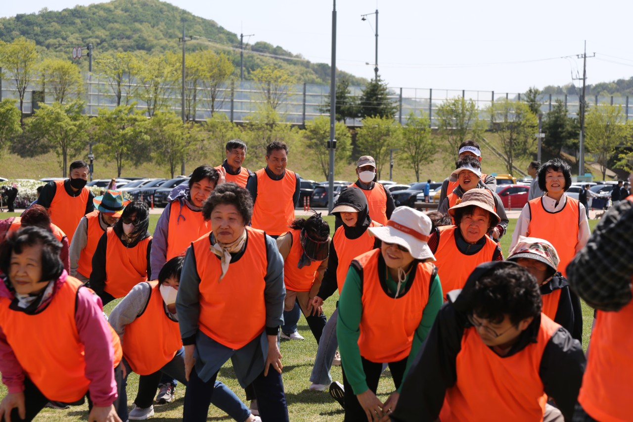 감사와찬양교회-2025 전교인 체육대회-68729640916.jpg