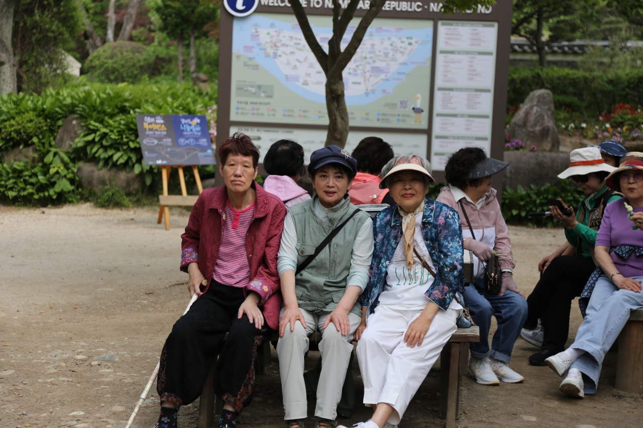 감사와찬양교회-2025 5월 효도관광-68907846380.jpg