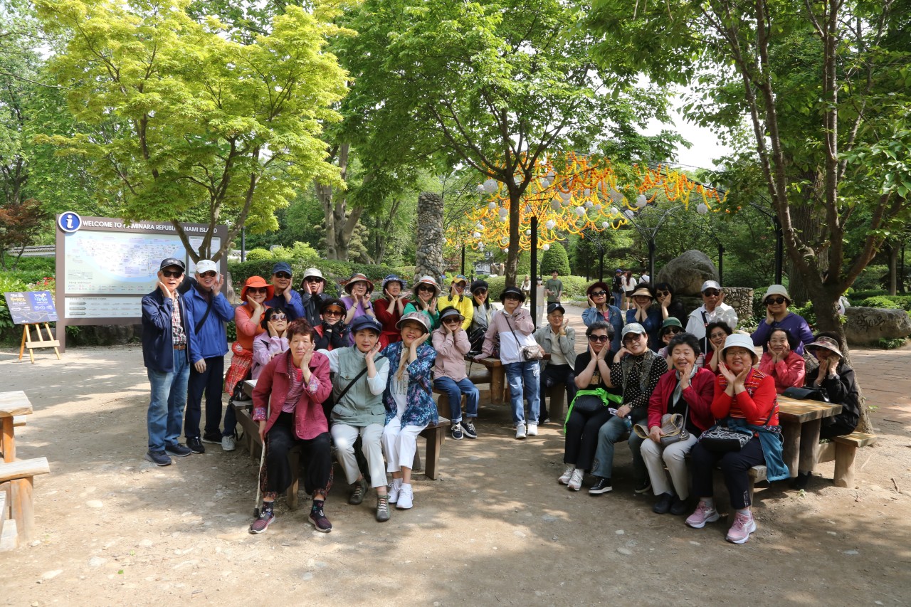 감사와찬양교회-2025 5월 효도관광-68907846394.jpg