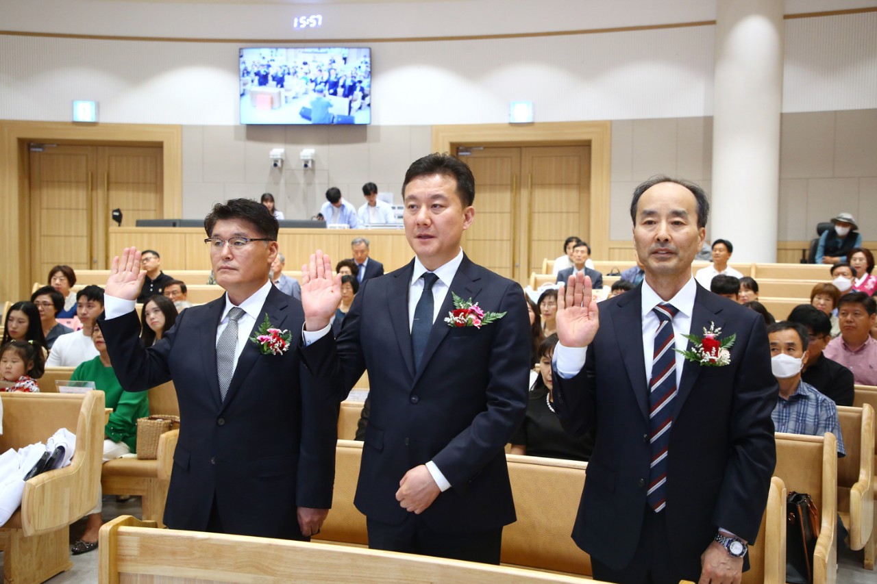 감사와찬양교회-2025.615 40주년 임직식-69787985656.jpg