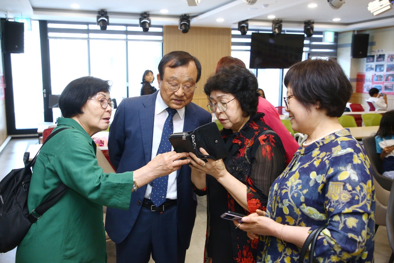 감사와찬양교회-2025.615 40주년 임직식-69794036936.jpg