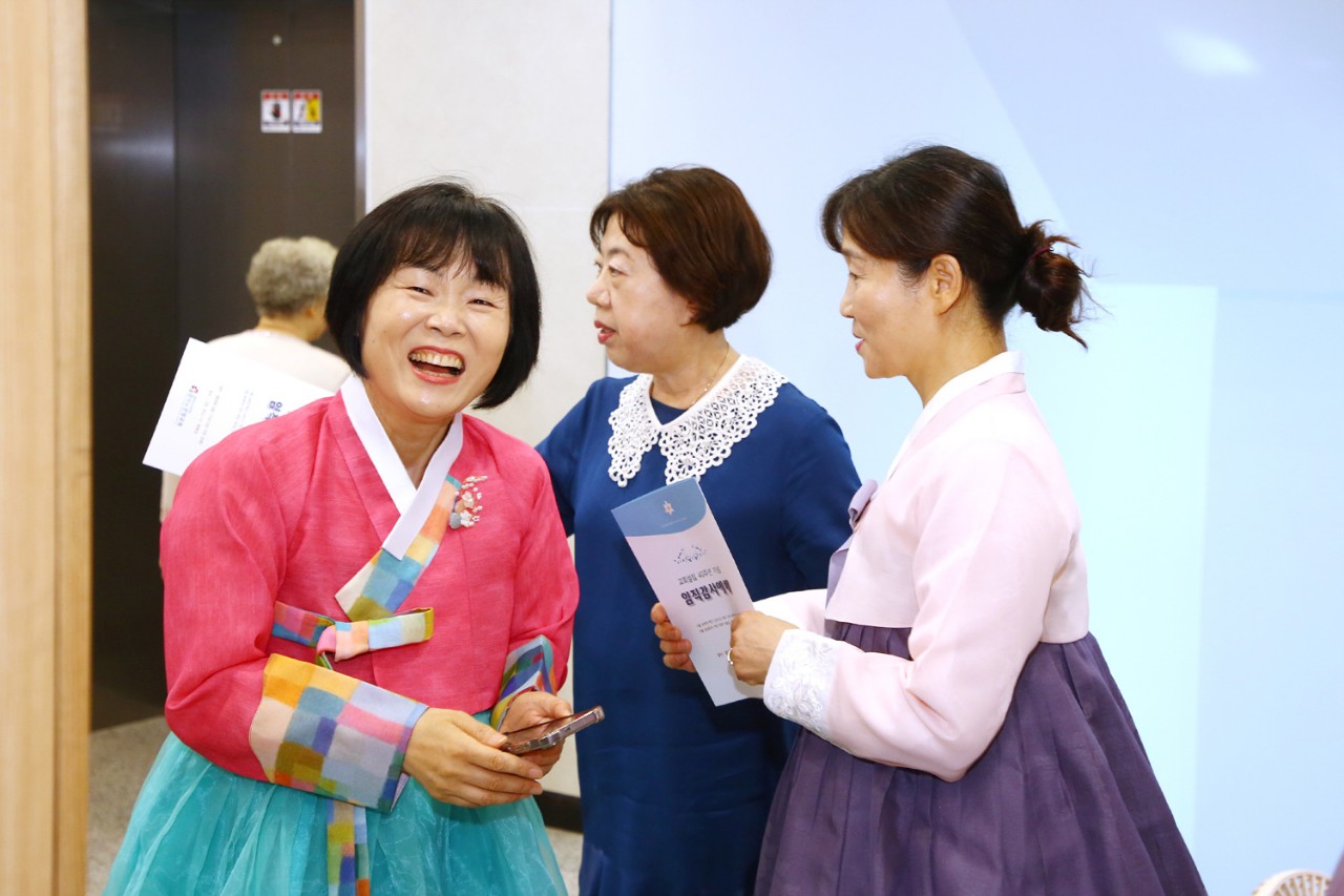 감사와찬양교회-2025.615 40주년 임직식-69794036992.jpg