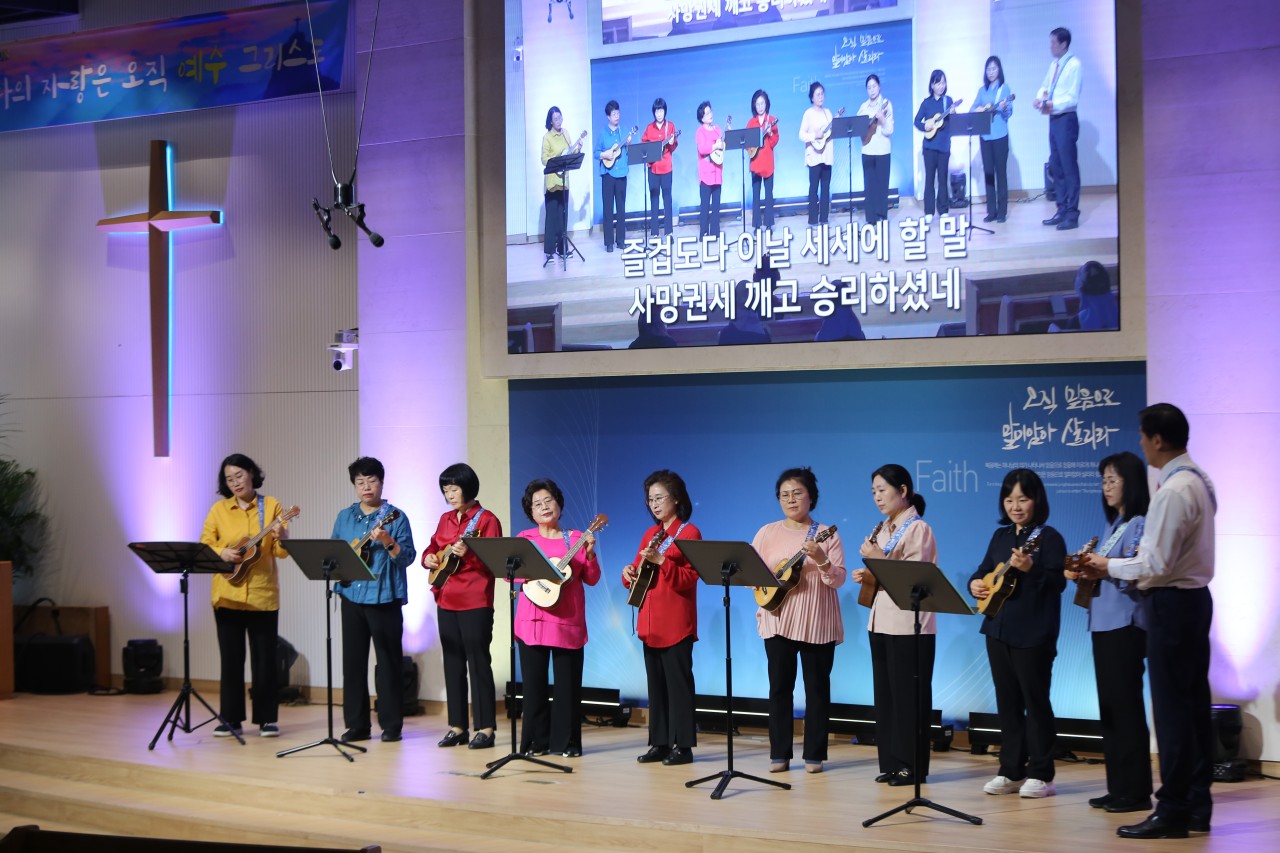 감사와찬양교회-2025 부활절축제-68441580617.jpg