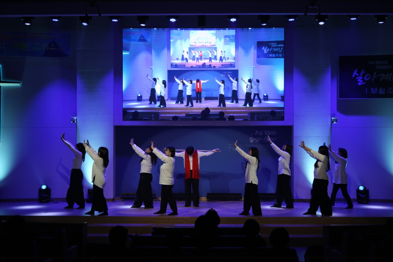 감사와찬양교회-2025 부활절축제-68441621582.jpg