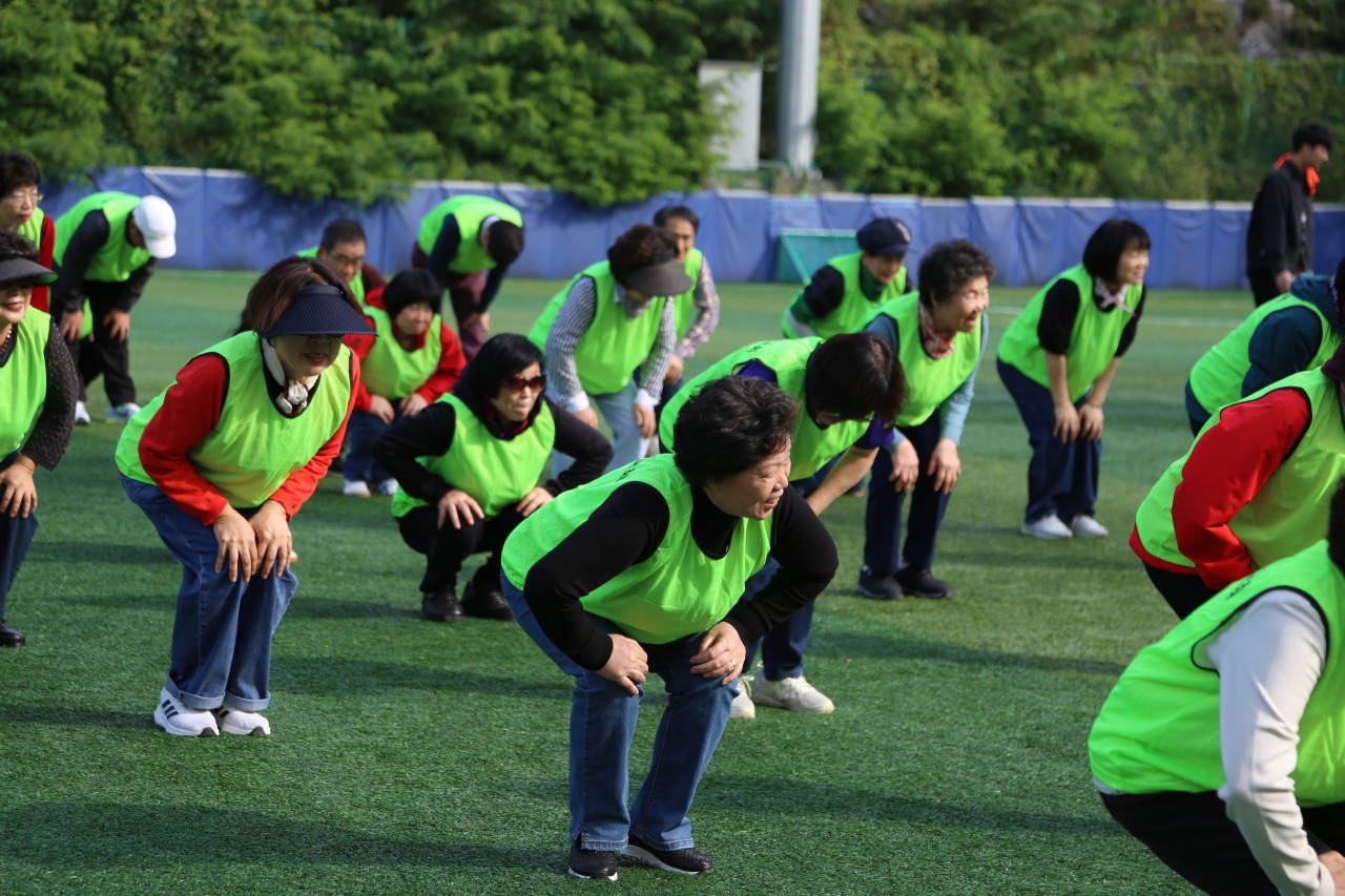 감사와찬양교회-20251019 가을체육대회-72790621879.jpg